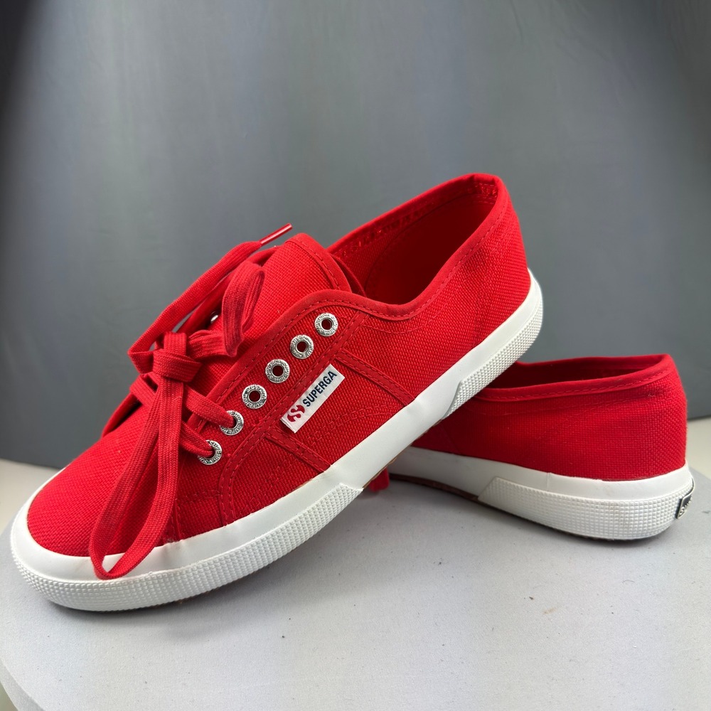 Superga 2750 Cotu Classic Men 9 Women 10.5 Red Canvas Sneakers S000010